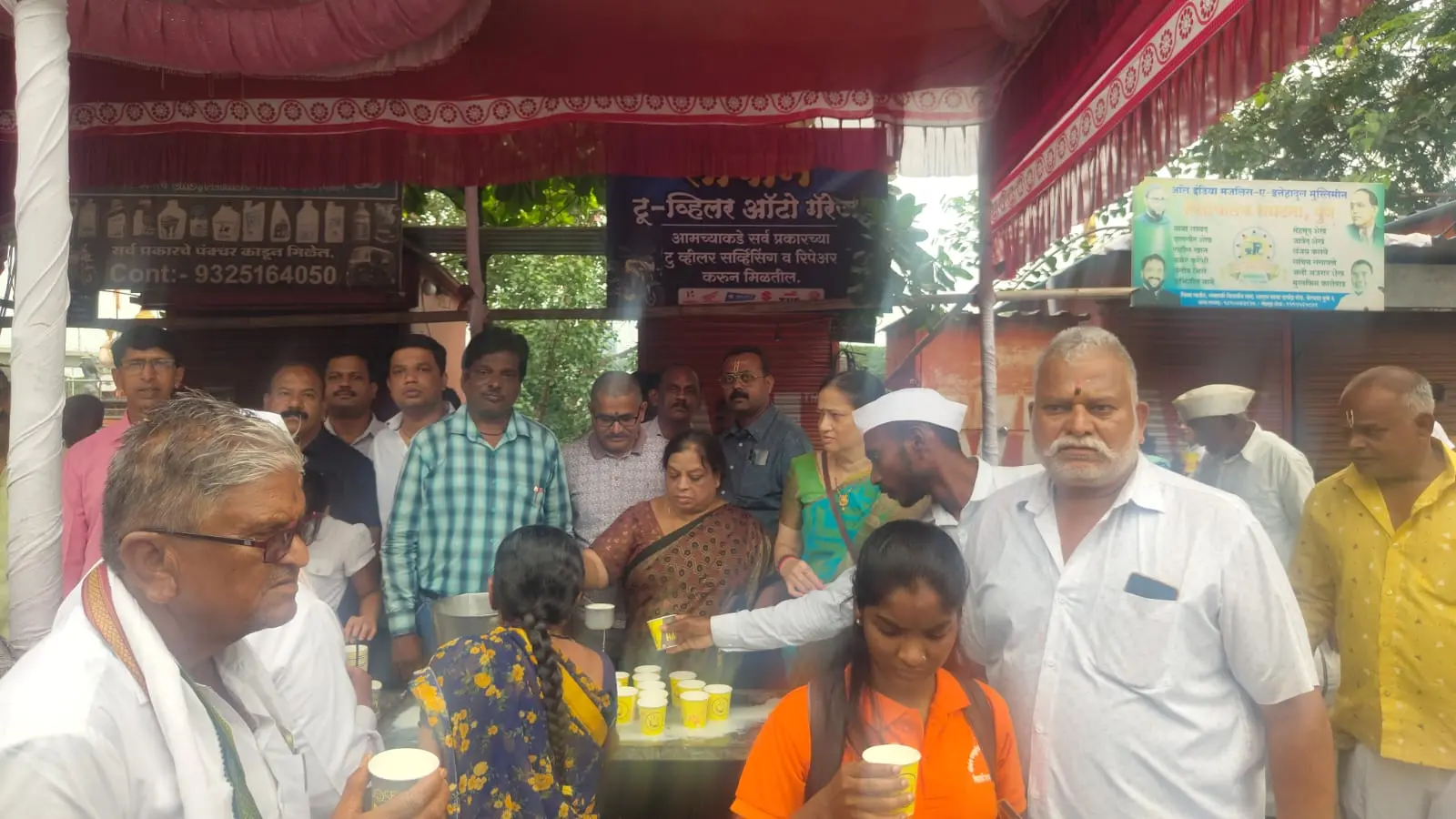 विठुरायाच्या भेटीनंतर पालखीच्या परतीच्या प्रवासात येरवडा येथे जोरदार स्वागत. 